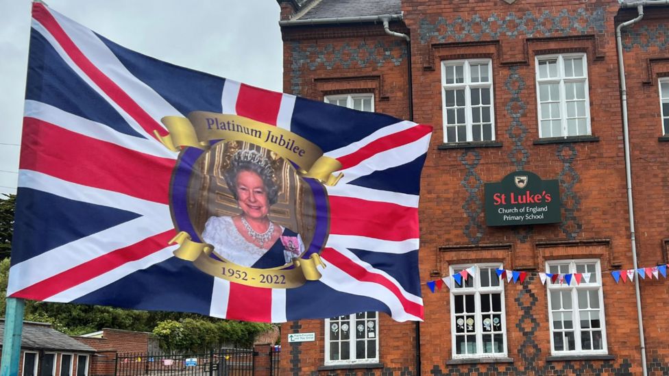 Pupils celebrate with Platinum Jubilee street party in playground